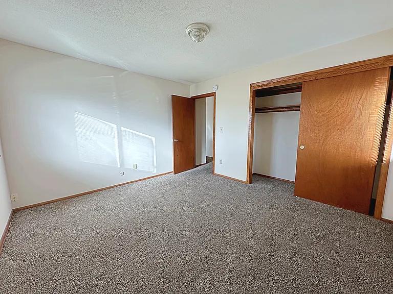 1 BR Bedroom