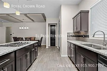 400 Royal Crown Rd — Photo 25
