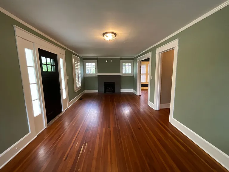 1117 Lexington Ave — Photo 15
