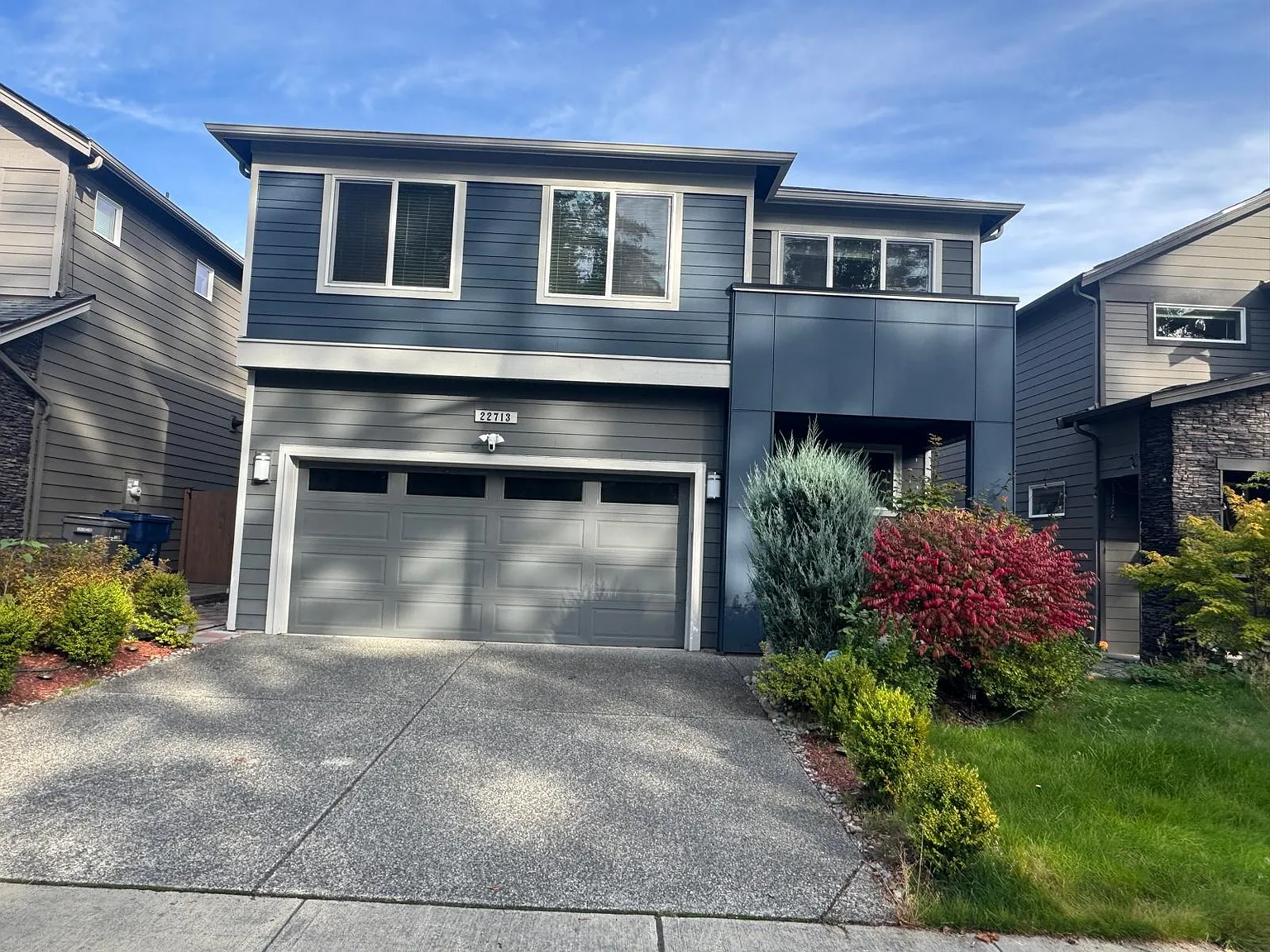 4 bed, 2410 sqft, $4,499 — Photo 1