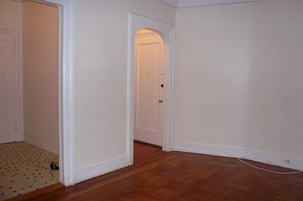 Sold by Akam Sales and Brokerage | media 19