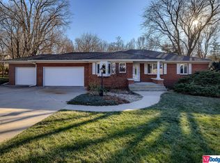 8021 Poppleton Ave, Omaha, NE 68124