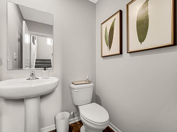 5th image of 8702 Larkspur Lane St