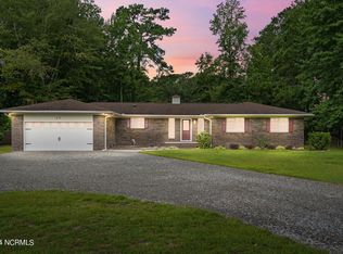 67 NE Dr NW, Calabash, NC 28467