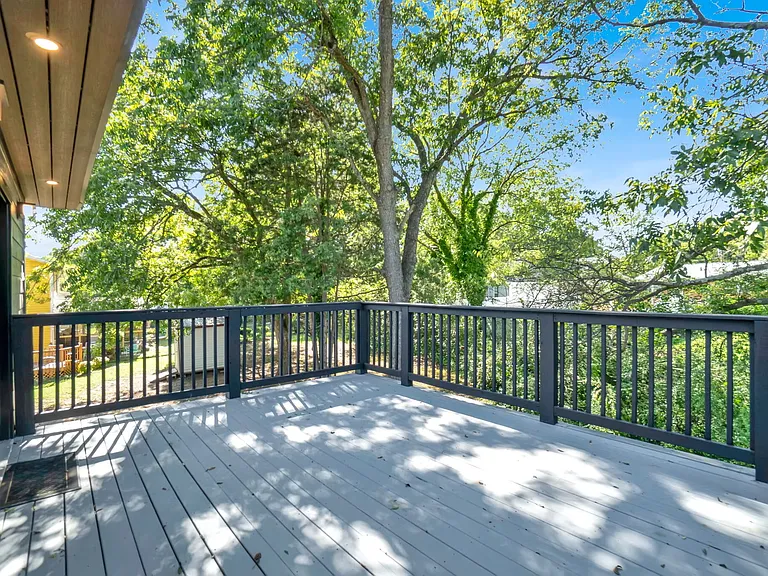 228 Pursley St — Photo 26