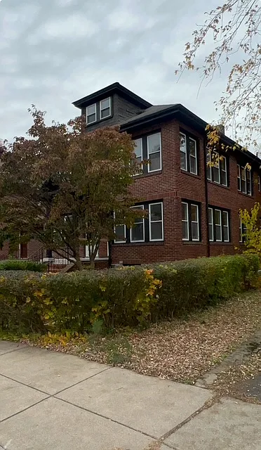 12 Hooper St