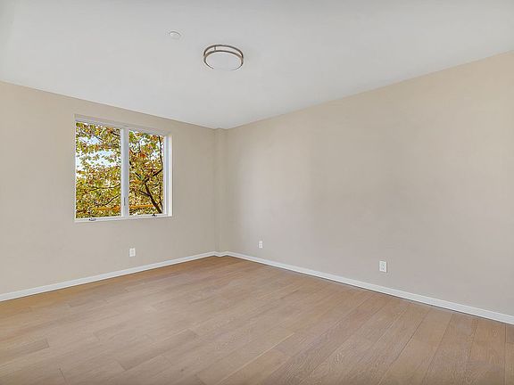 3rd image of 1916 Avenue X #4C