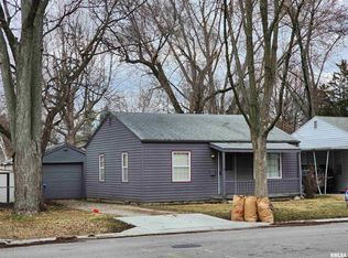 4 W Grand Ct, Jerome, IL 62704