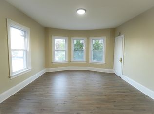 686 Broadway #2A, Pawtucket, RI 02860