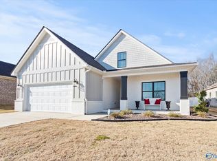 18113 Newby Chapel Rd, Athens, AL 35613