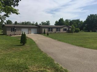 9315 Hagar Shore Rd, Watervliet, MI 49098