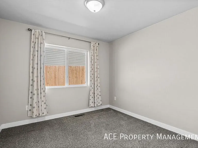 5339 Coal Bank Dr — Photo 10