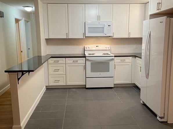 42 Leverett Ave #1