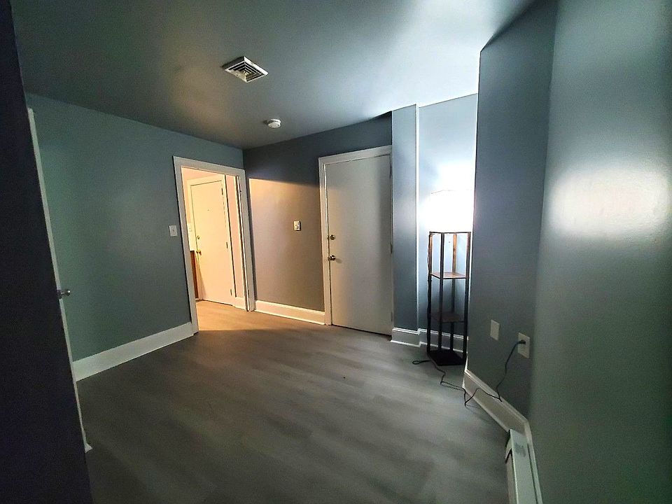 1st image of 55 S Potomac St #103