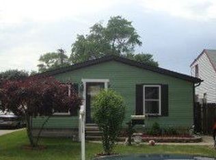 5834 Jackson St, Taylor, MI 48180