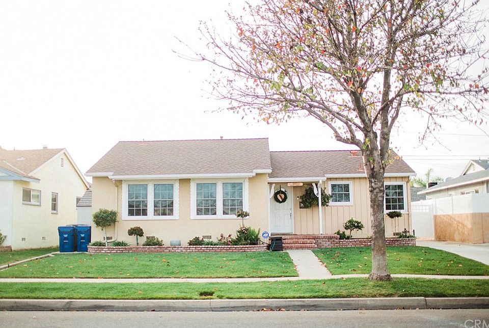 1st image of 5637 Carfax Ave