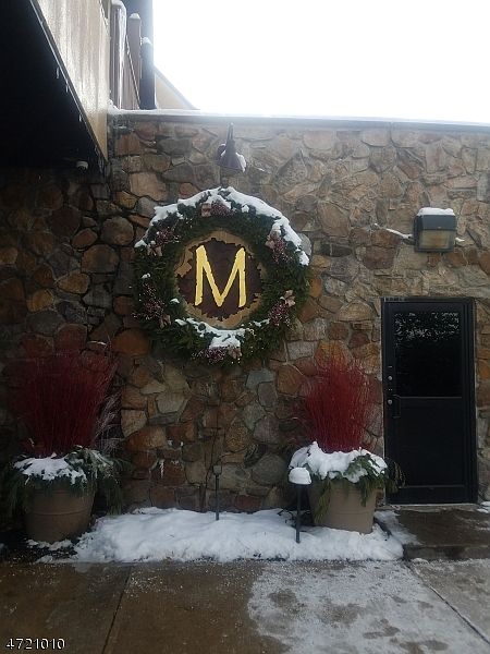 1st image of 2 Chamonix Dr Unit 102
