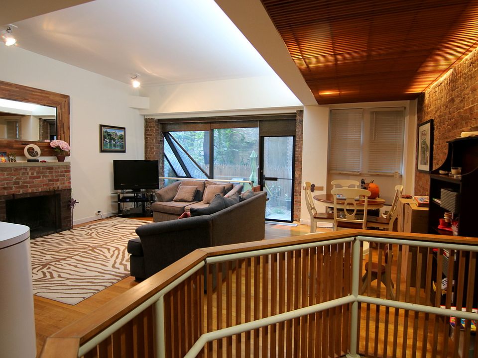 1st image of 355 W End Ave APT 1