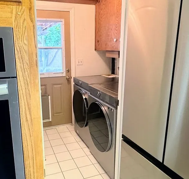 758 E Cypress Ave — Photo 9