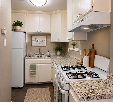 4th image of 10109 Galway Dr