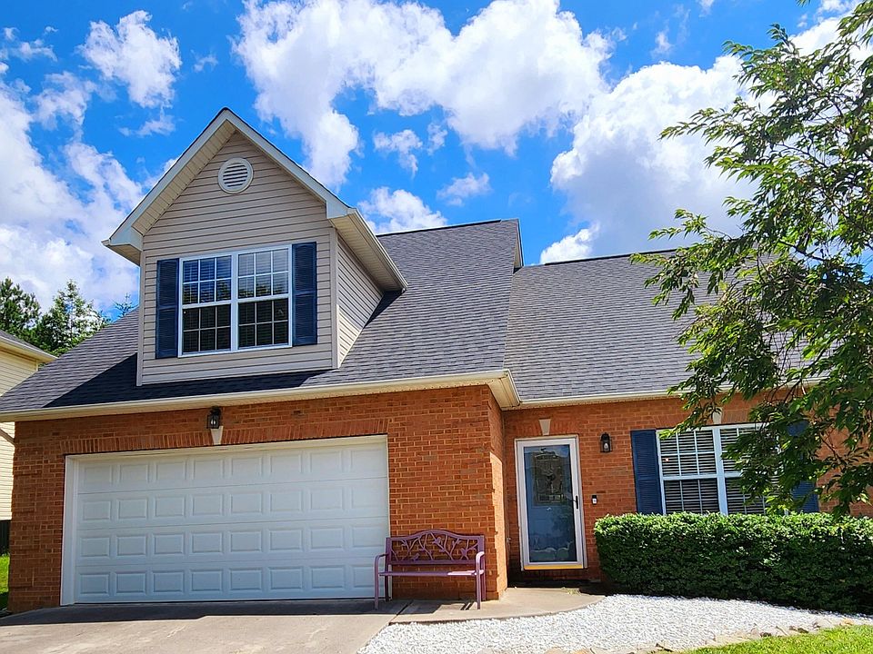 1st image of 6828 Avensong Ln