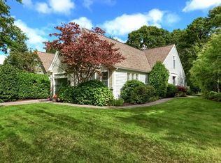 9 Darby Poin #9, Mashpee, MA 02649