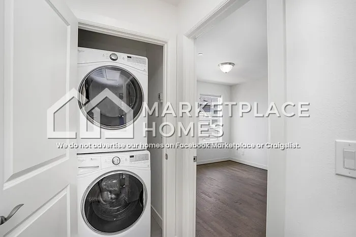 23942 SE 45th Pl — Photo 21
