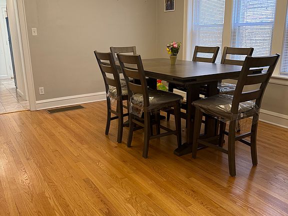 5th image of 5754 W Pensacola Ave #1