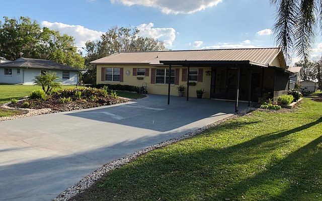 1st image of 1547 Lakeshore Dr