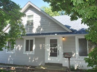 825 Rowlett Ave, Melrose Park, IL