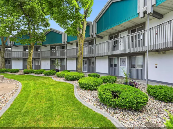 1001 S Oneida St APT 2E, Appleton, WI 54915