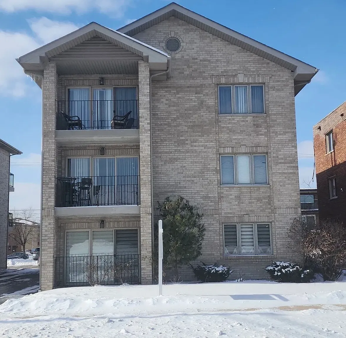 1 bed, 1100 sqft, $2,200 — Photo 1