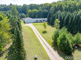 2203 36th St, Allegan, MI 49010