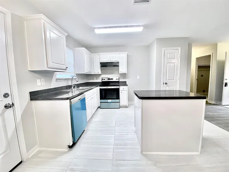 4414 Peppermint Hill Ln — Photo 4