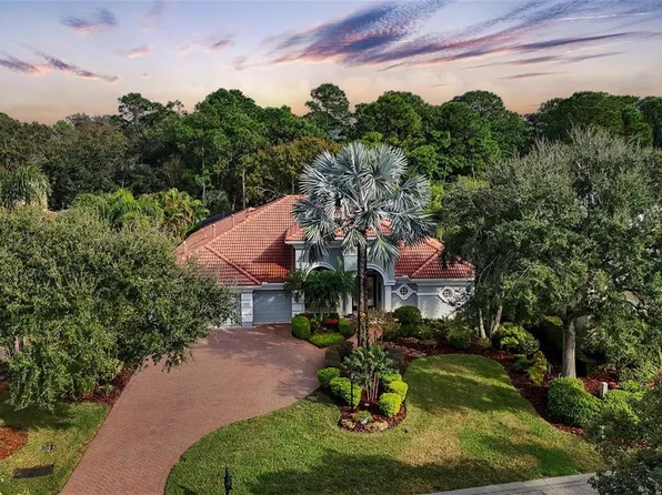 8323 Grosvenor Ct, Bradenton, FL 34201