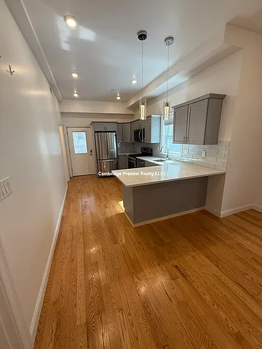 6 Beech St Photo 1