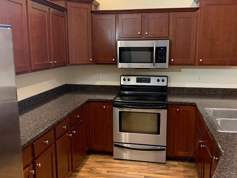 784 Washington Ave #1 — Photo 5