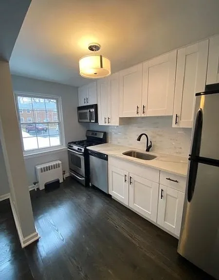 64 Clark Ct — Photo 3