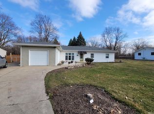 1315 Wooster Rd, Winona Lake, IN 46590