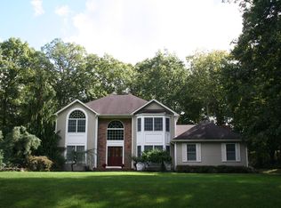 3 Sawmill Pond Rd, Clarksburg, NJ 08510