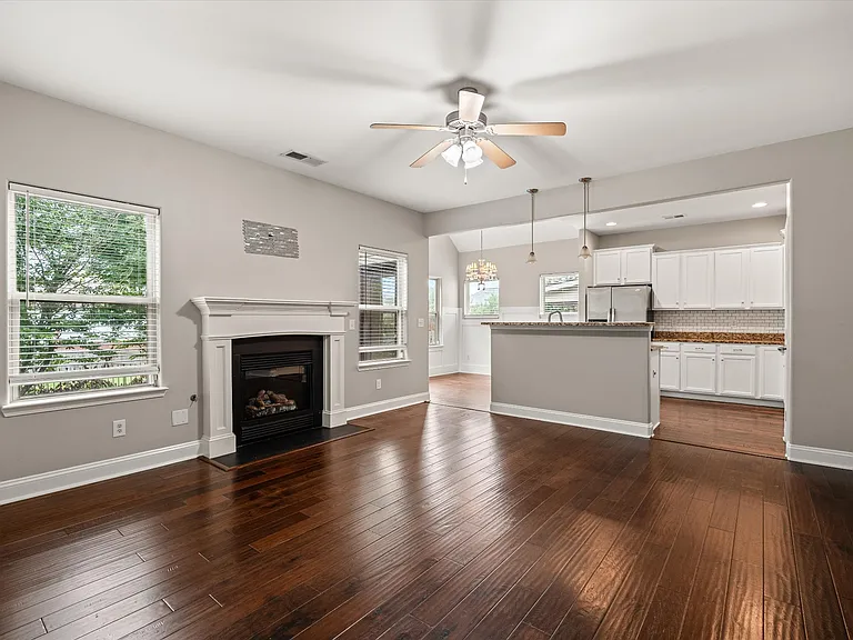 1102 Achiever Cir — Photo 12