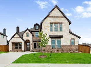 3849 Honey Grove Dr, Midlothian, TX 76065