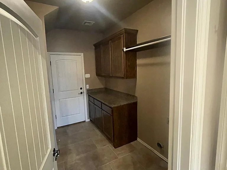 12016 Jadesdale Cir — Photo 16