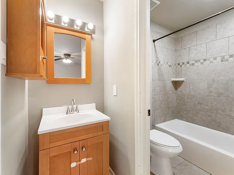1010 E Red Cedar Cir — Photo 17
