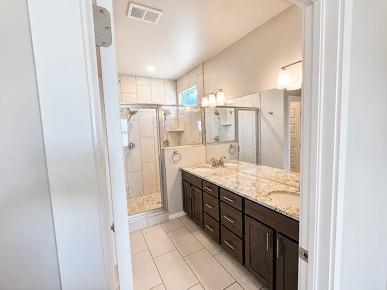 564 Red Cedar Way — Photo 11