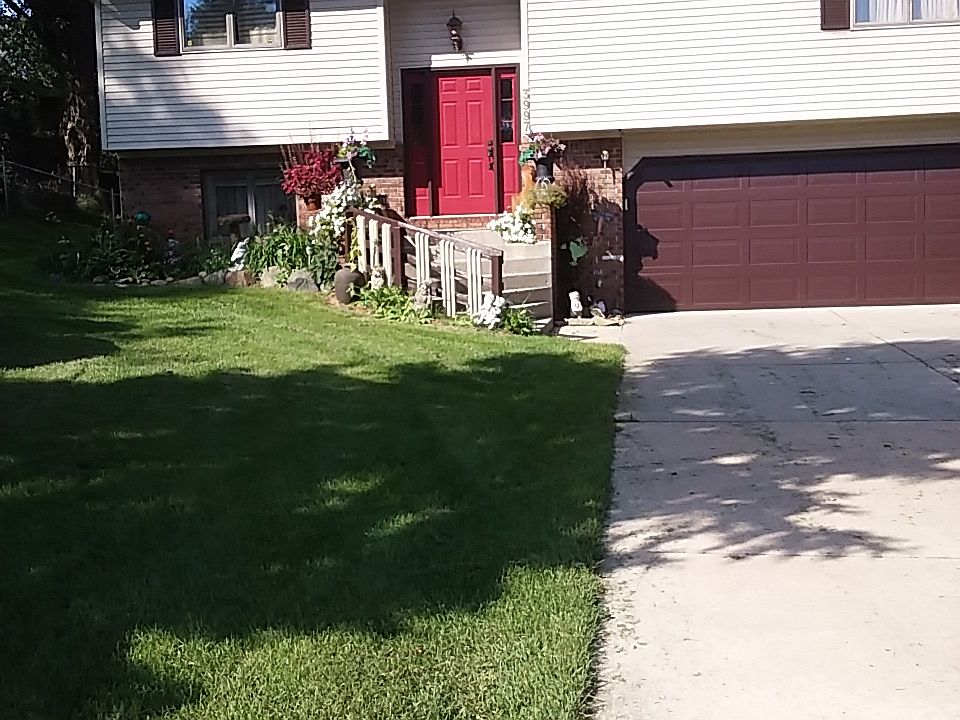 1st image of 3997 Loch Dr