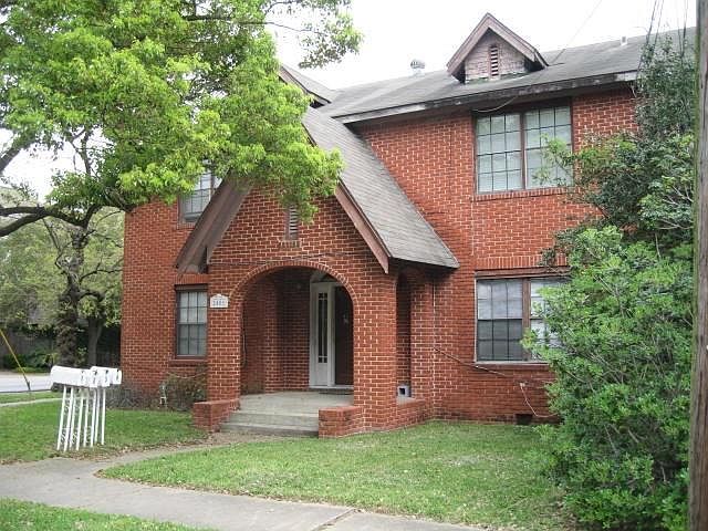 1st image of 2401 Driscoll St APT 1