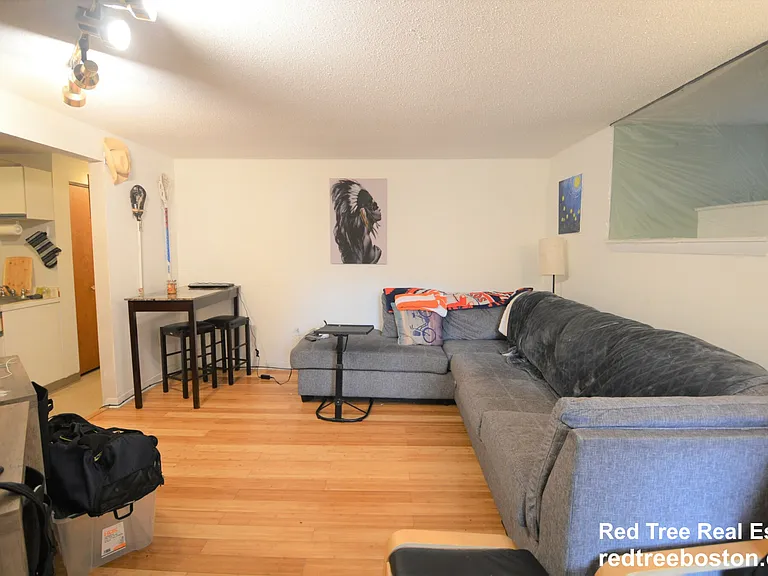 21 Kinross Rd #1 — Photo 13