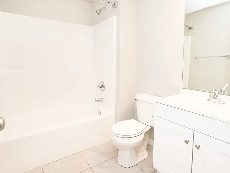 2106 Duncan Ave #102 — Photo 16