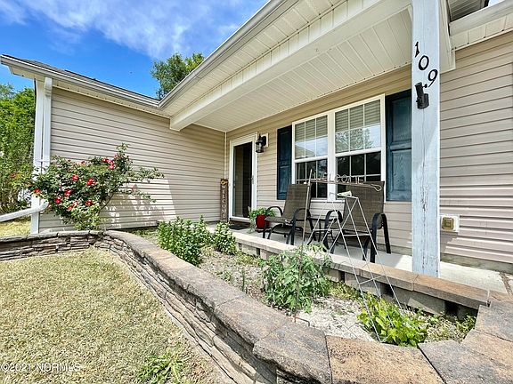 2nd image of 109 Ashbury Park Ln